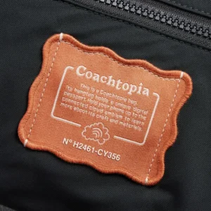 topia Loop Schultertasche aus recyceltem Polyester mit Blumenapplikation*COACH Sale