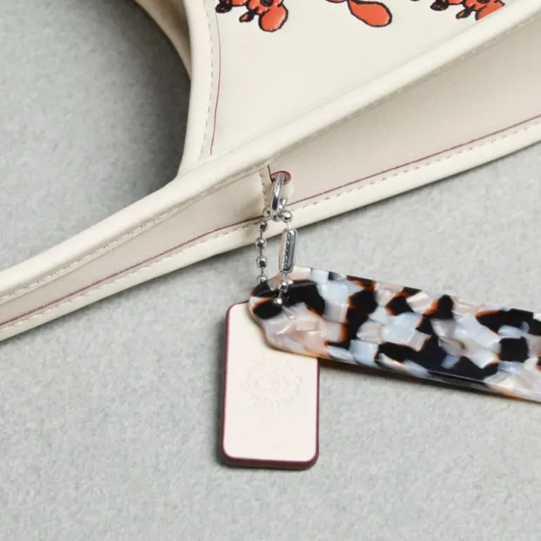 Ergo Bag Aus topia Leder: „Schläfrige Raupe“ Print*COACH Best Sale