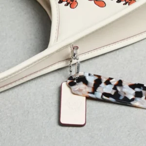 Ergo Bag Aus topia Leder: „Schläfrige Raupe“ Print*COACH Best Sale