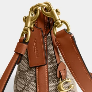 Juliet Schultertasche aus Signature-Textil-Jacquard*COACH Clearance