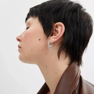 Pavé Signature-Huggie-Ohrringe mit Kettenmotiv*COACH Hot