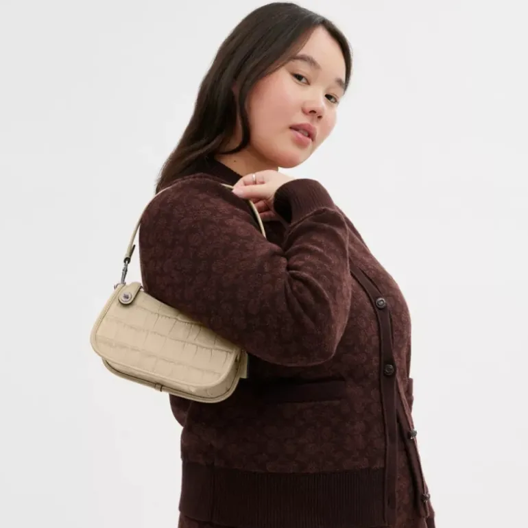 Swinger 20*COACH Best Sale