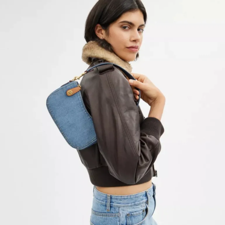 Swinger 20*COACH Best Sale