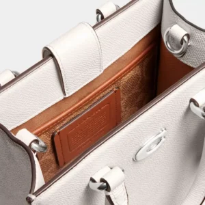 Tote 16 Mit Details Aus Signature Canvas*COACH Sale