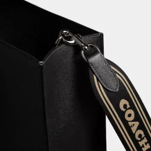 Tote 40 Mit Details Aus Signature Canvas*COACH New